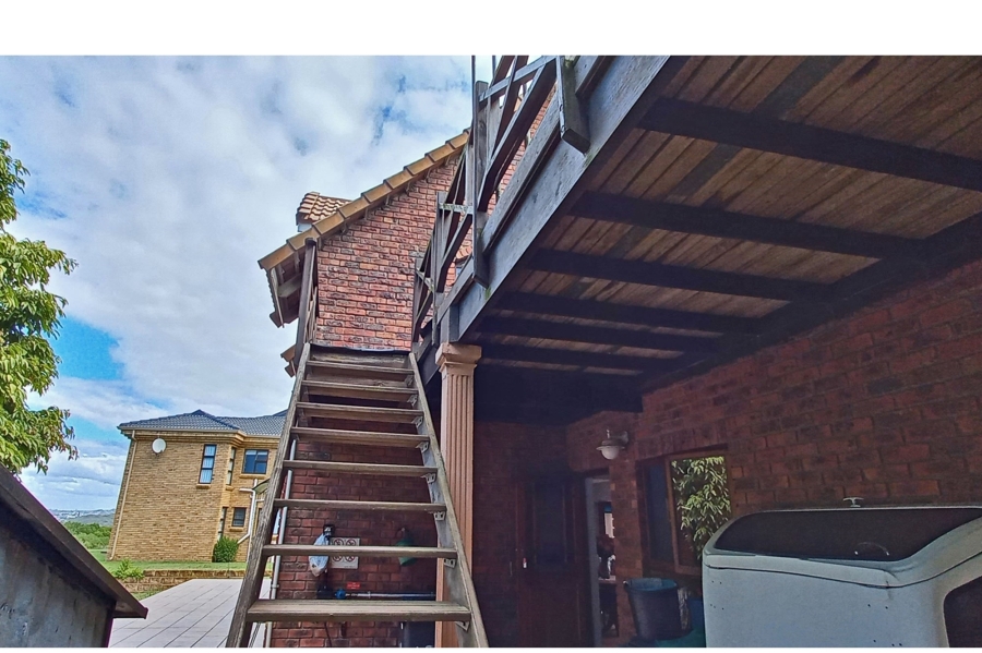 2 Bedroom Property for Sale in Hersham Western Cape